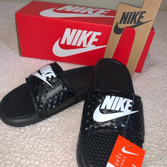 Champion shirt/Nike sandals/ Take all for only $80 - Picture 3 of 4